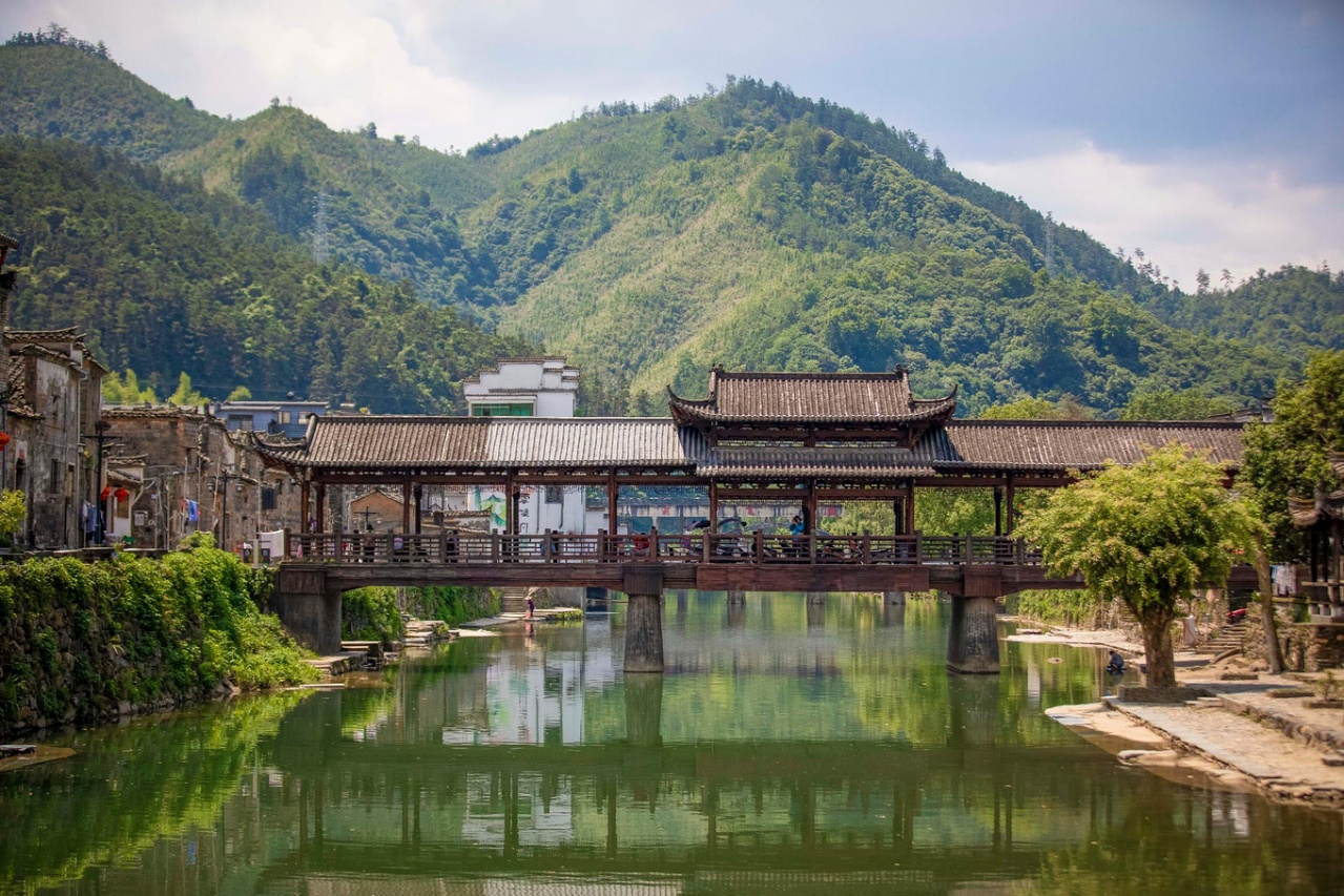 江西风景独好,走进千年瓷都景德镇,一起领略千年瓷都的迷人之处